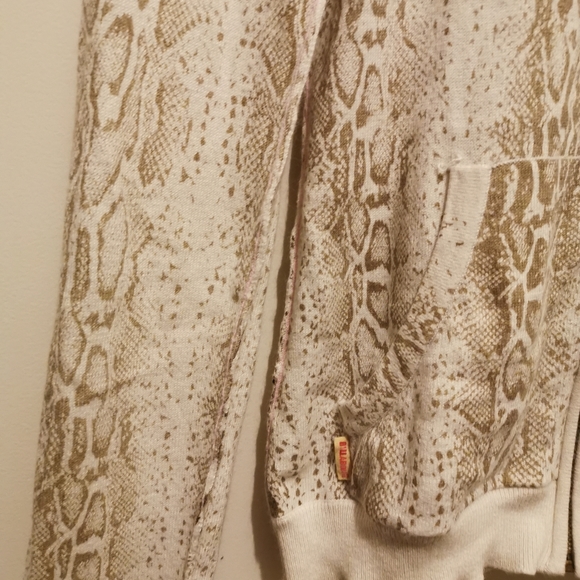 Billabong snake print angora knit zip hoodie - Picture 6 of 6